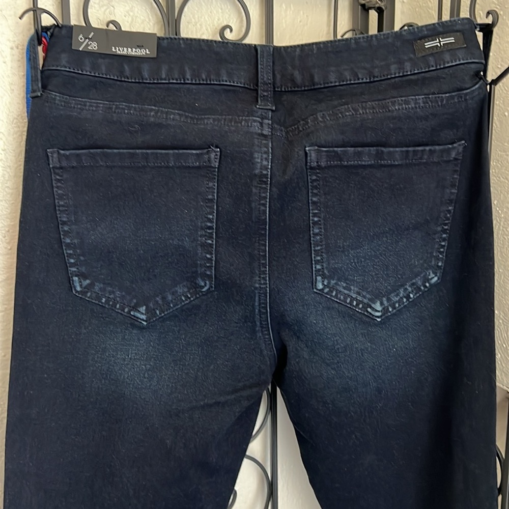 Liverpool Contour Skinny Jean - Picture 8 of 13